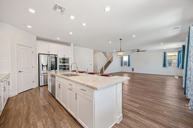9704 Tangelo Cir, Elk Grove, CA 95624
