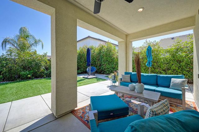 9704 Tangelo Cir, Elk Grove, CA 95624