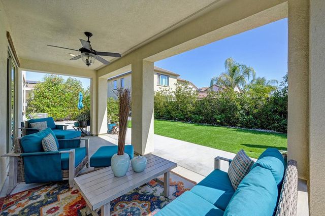 9704 Tangelo Cir, Elk Grove, CA 95624