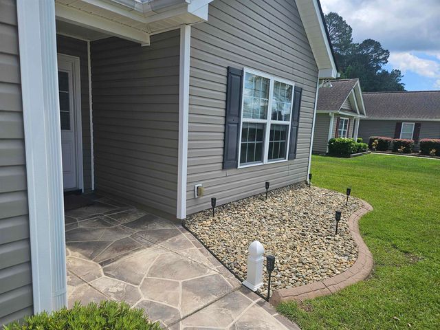 126 Balsa Dr., Longs, SC 29568