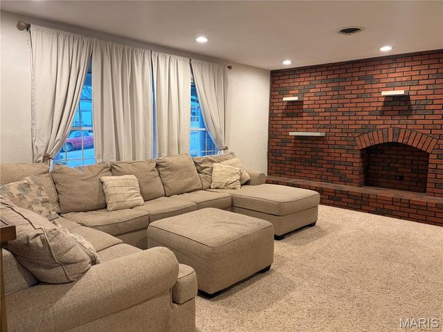 605 S Jefferson Avenue, Union, MO 63084