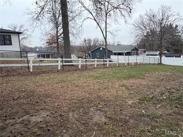 605 S Jefferson Avenue, Union, MO 63084