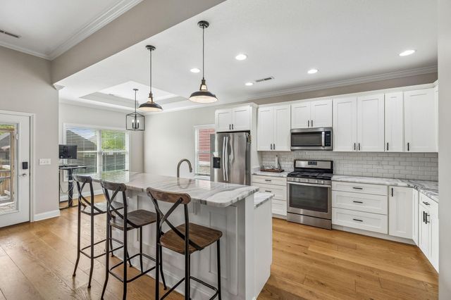 8016 Frostwood Lane, Ooltewah, TN 37363