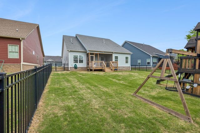 8016 Frostwood Lane, Ooltewah, TN 37363