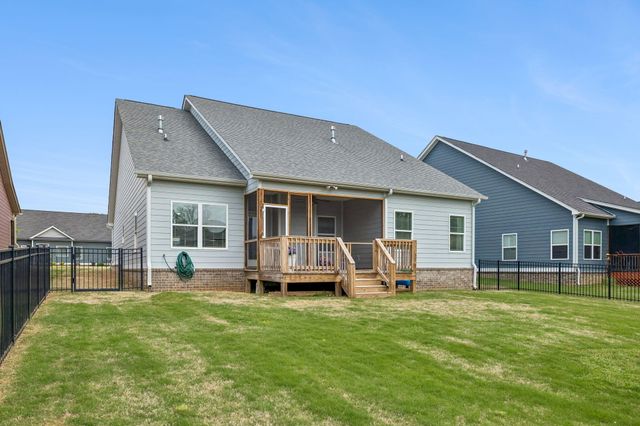 8016 Frostwood Lane, Ooltewah, TN 37363