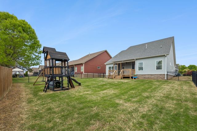 8016 Frostwood Lane, Ooltewah, TN 37363