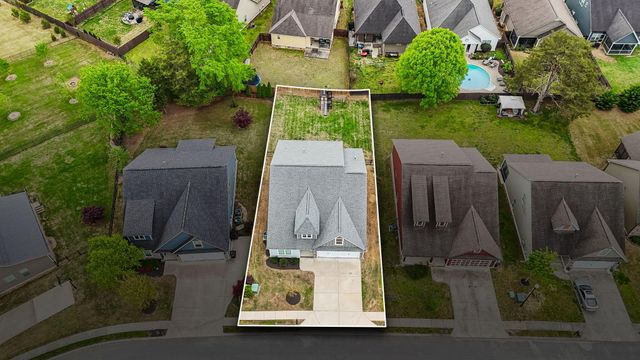 8016 Frostwood Lane, Ooltewah, TN 37363