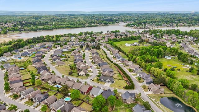 8016 Frostwood Lane, Ooltewah, TN 37363