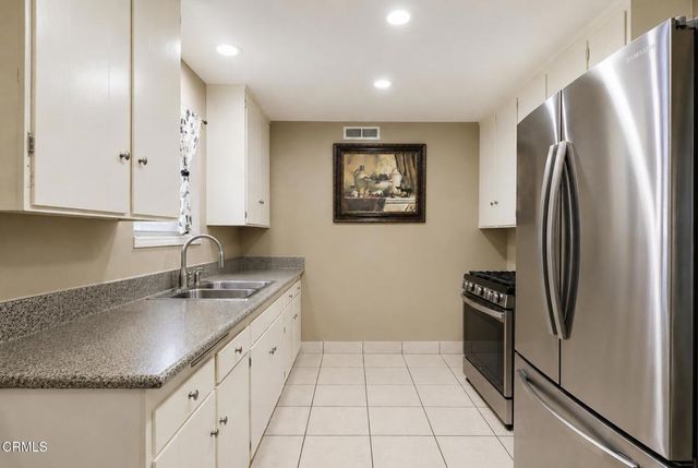 4125 S G Street, Oxnard, CA 93033