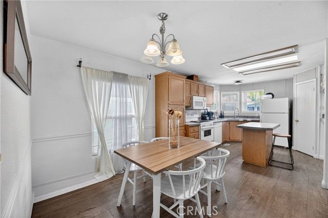 1445 W Florida 78, Hemet, CA 92543