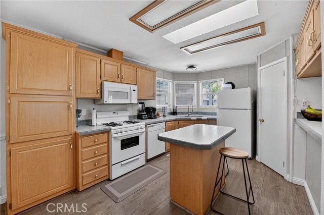 1445 W Florida 78, Hemet, CA 92543