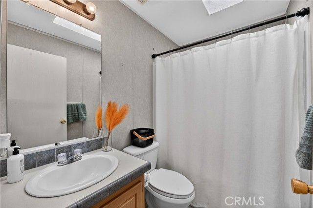 1445 W Florida 78, Hemet, CA 92543