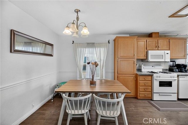 1445 W Florida 78, Hemet, CA 92543