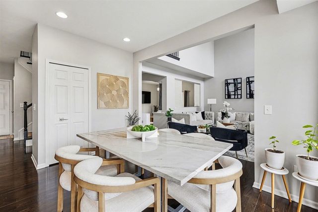 6714 Haymarket, Shelby Twp, MI 48317