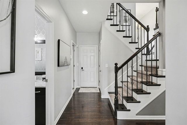 6714 Haymarket, Shelby Twp, MI 48317