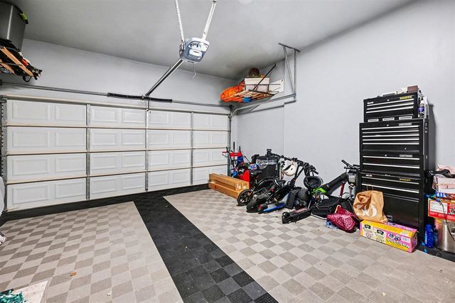 6714 Haymarket, Shelby Twp, MI 48317