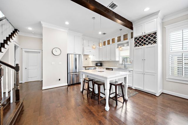 1811 Shearn Street, Houston, TX 77007