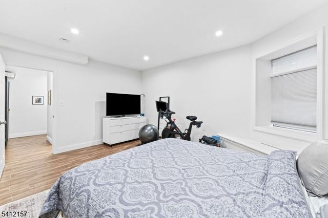 47 47th street 9, Weehawken Twp., NJ 07086