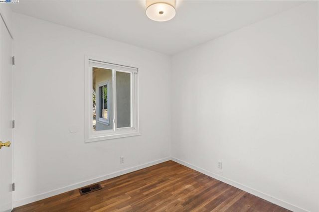 108 Mesa St, Vallejo, CA 94591