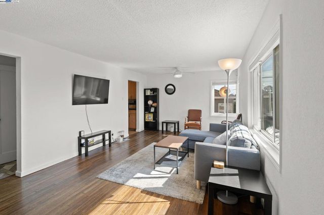 108 Mesa St, Vallejo, CA 94591