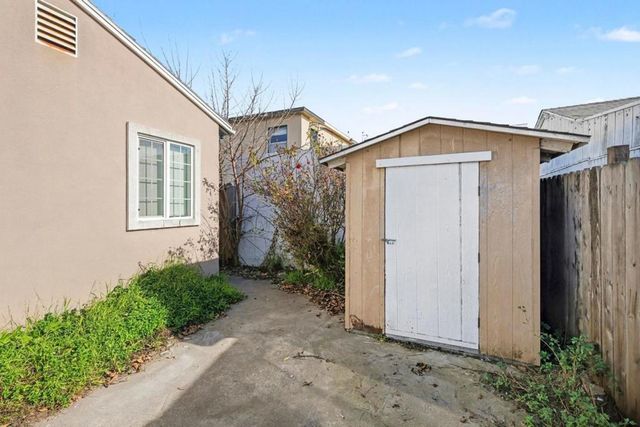 2340 Rheem Avenue, Richmond, CA 94804