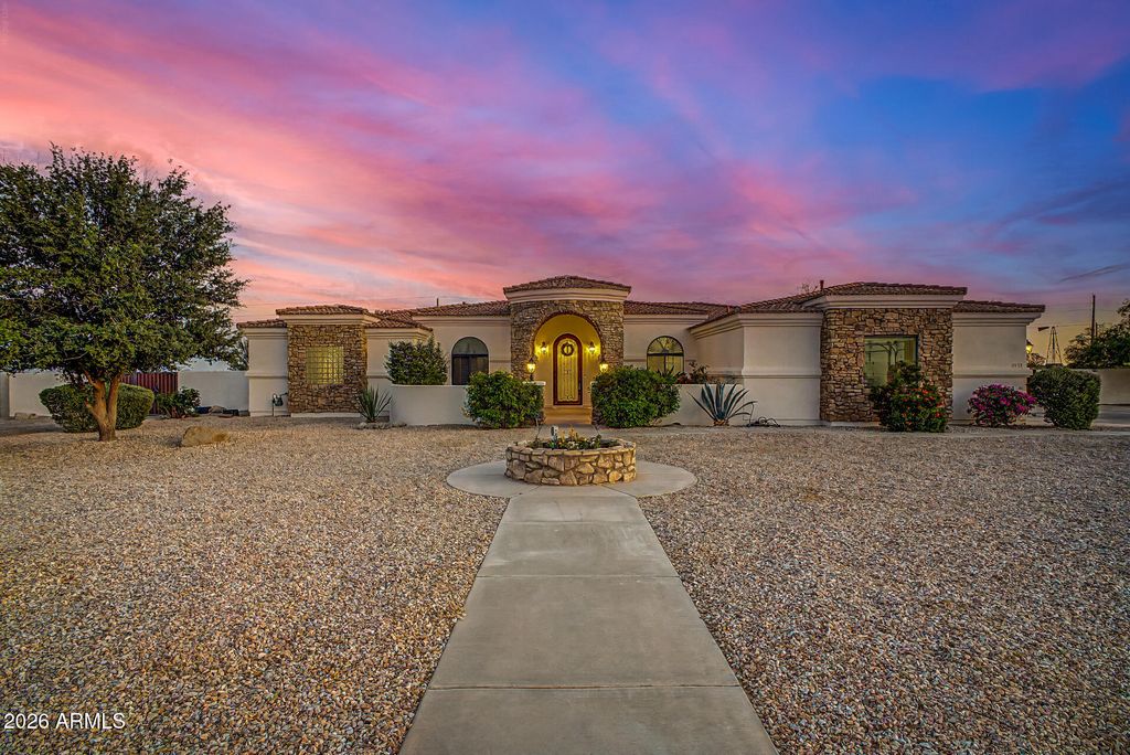 6953 W APPALOOSA Trail, Coolidge, AZ 85128 — exterior