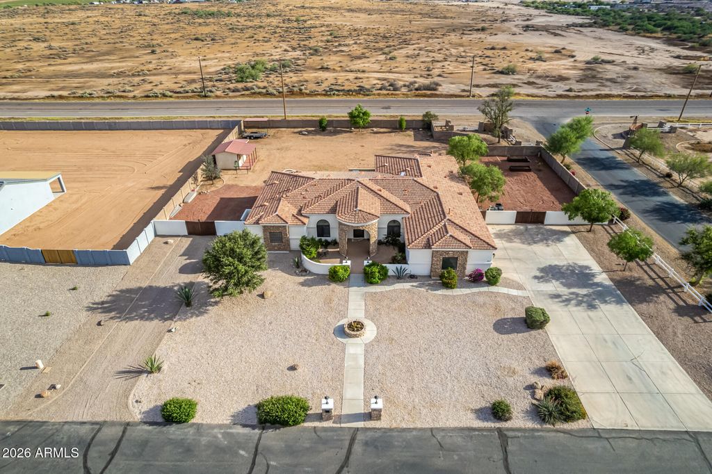 6953 W APPALOOSA Trail, Coolidge, AZ 85128 — photo 2