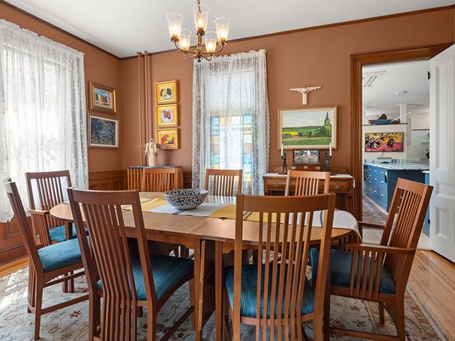 25 Buell Street, Burlington, VT 05401