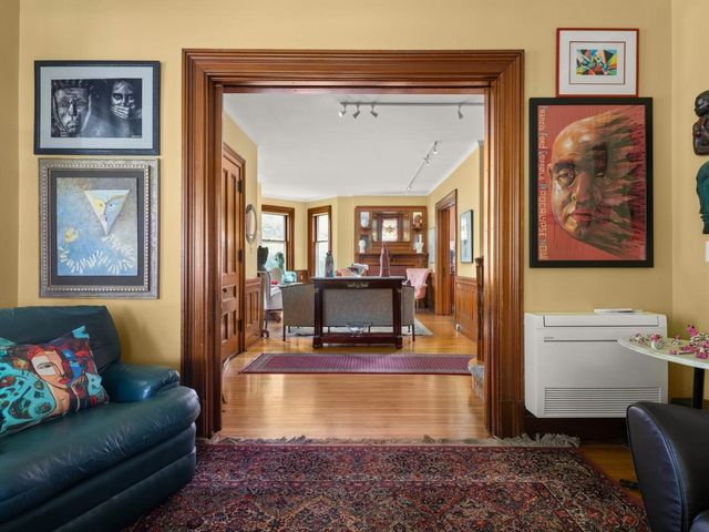 25 Buell Street, Burlington, VT 05401