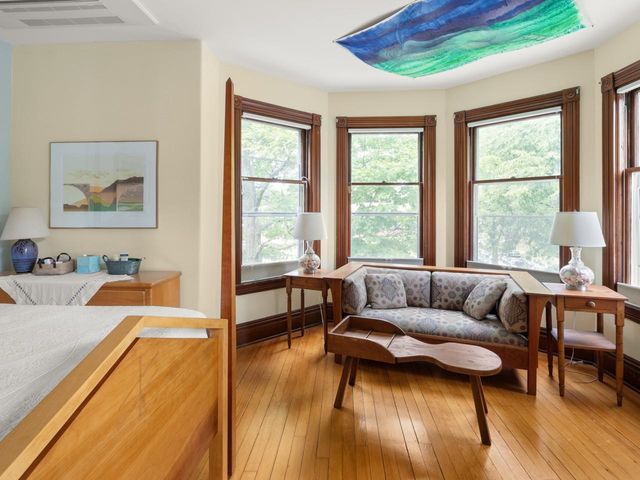 25 Buell Street, Burlington, VT 05401