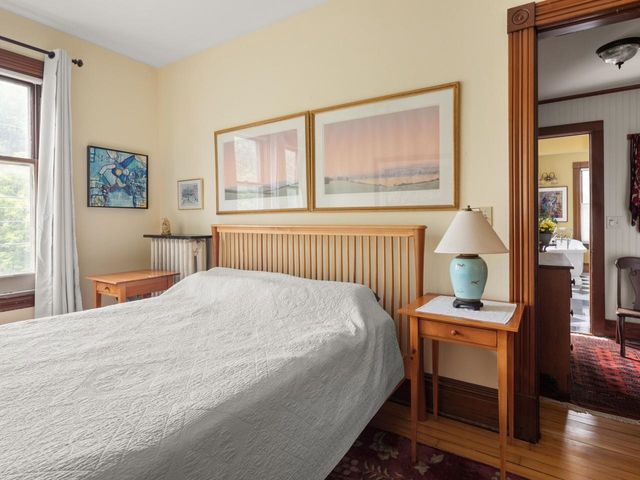 25 Buell Street, Burlington, VT 05401