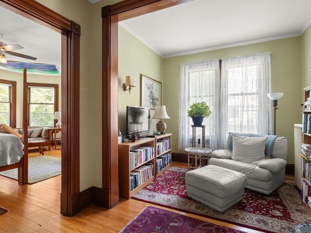25 Buell Street, Burlington, VT 05401
