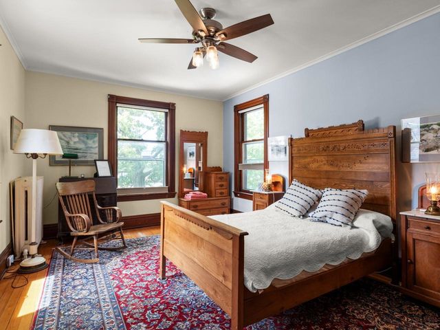 25 Buell Street, Burlington, VT 05401