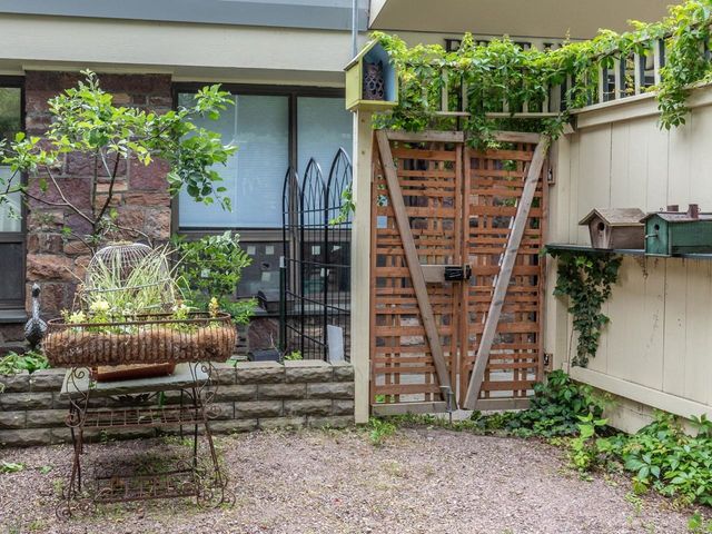 25 Buell Street, Burlington, VT 05401