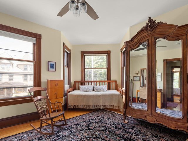 25 Buell Street, Burlington, VT 05401