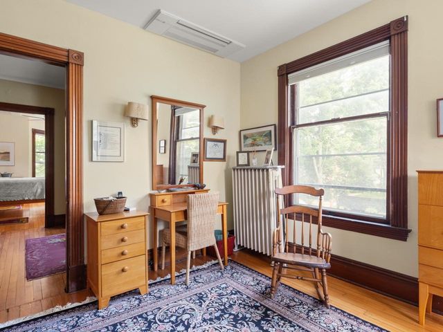 25 Buell Street, Burlington, VT 05401