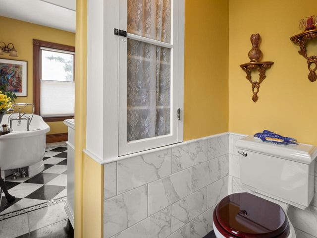 25 Buell Street, Burlington, VT 05401