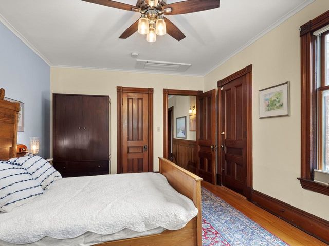 25 Buell Street, Burlington, VT 05401