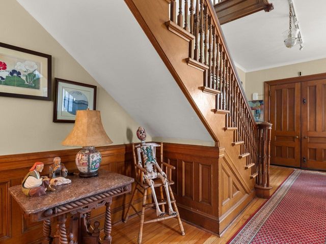25 Buell Street, Burlington, VT 05401