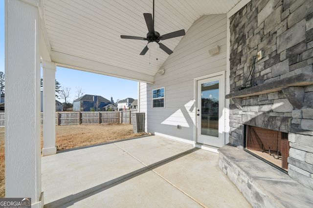 15 Corsican Court, Newnan, GA 30265