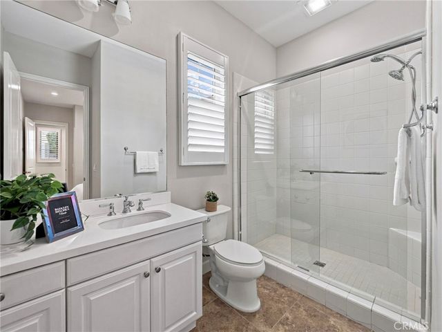 75 Thornapple, Irvine, CA 92620