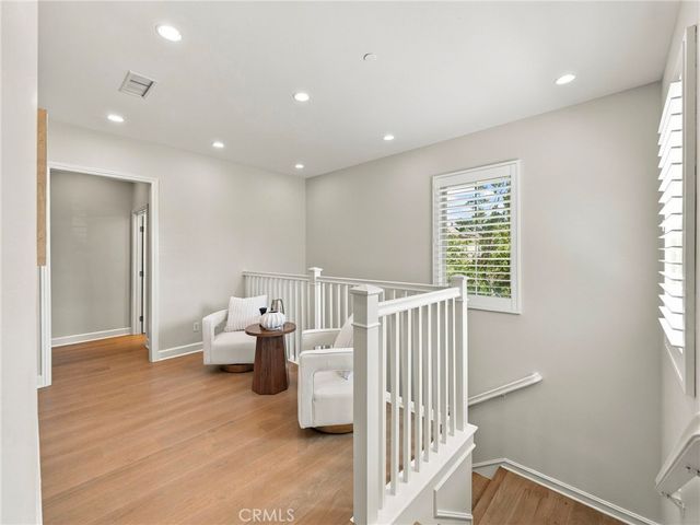 75 Thornapple, Irvine, CA 92620