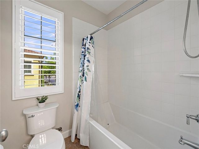 75 Thornapple, Irvine, CA 92620