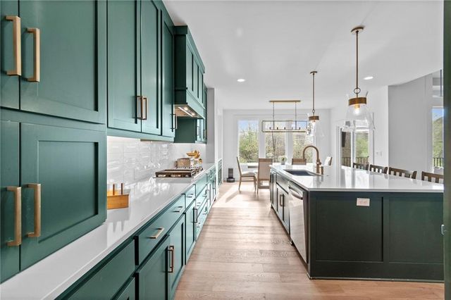 4911 Haskins Street, Shawnee, KS 66216