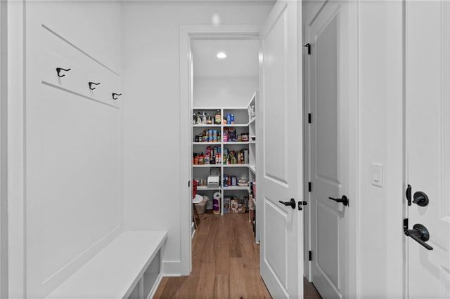 4911 Haskins Street, Shawnee, KS 66216