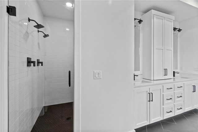 4911 Haskins Street, Shawnee, KS 66216