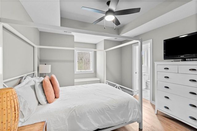 4911 Haskins Street, Shawnee, KS 66216