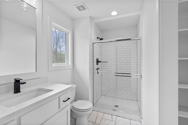 4911 Haskins Street, Shawnee, KS 66216