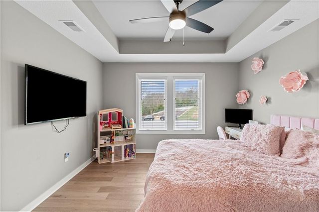 4911 Haskins Street, Shawnee, KS 66216