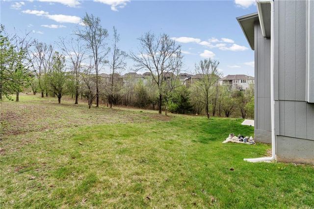 4911 Haskins Street, Shawnee, KS 66216